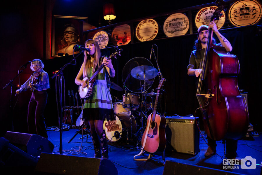 Five Modern Production Techniques Remixing Classic Music Styles