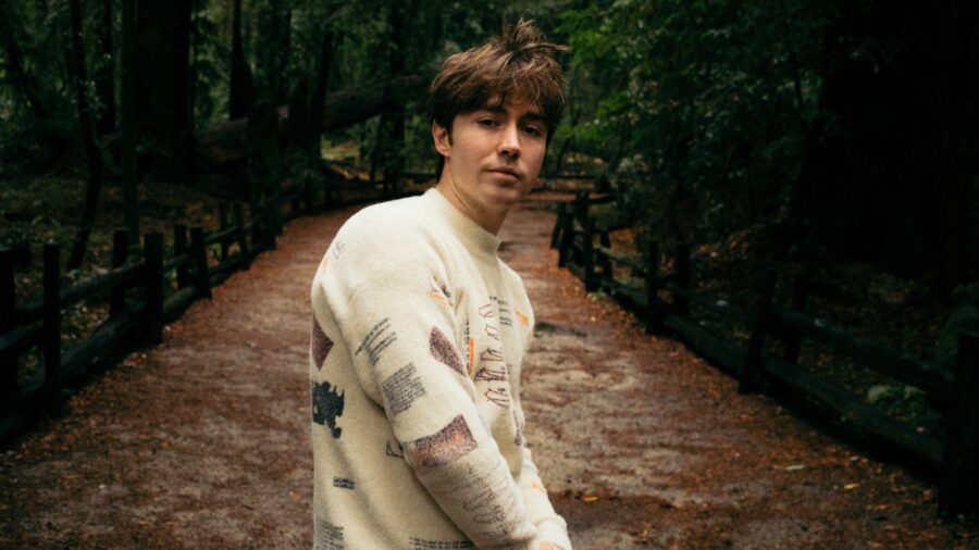 Matt Maltese Perfects Art of Gentle Pop On Lean & Introspective ‘Driving Just To Drive’ (ALBUM REVIEW)