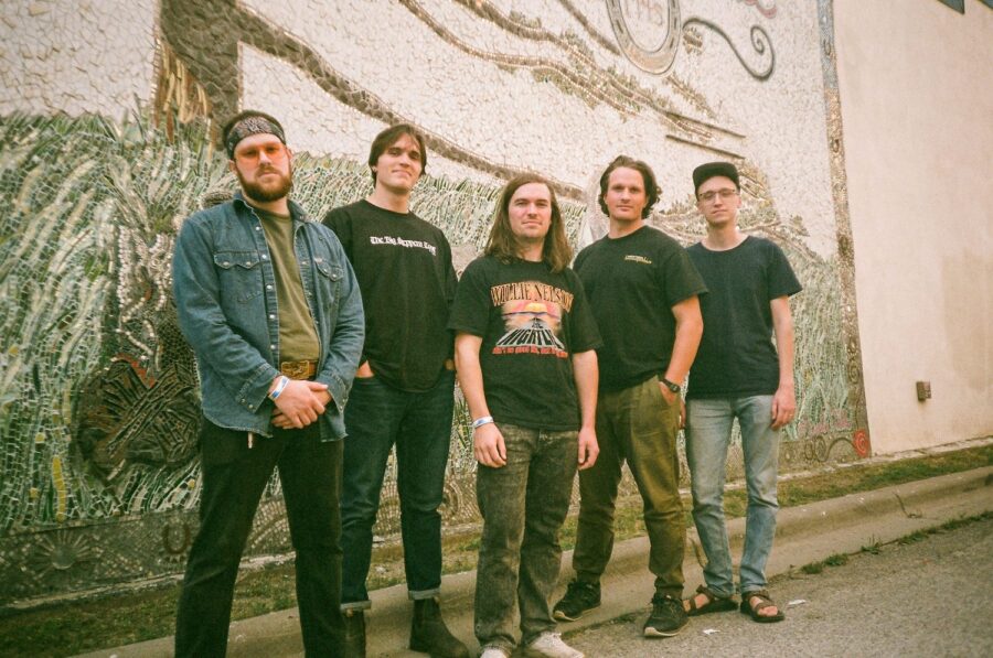 Waldemar Make Strong Debut with Atmospheric Indie Rock on ‘Ruthless’ (ALBUM REVIEW)