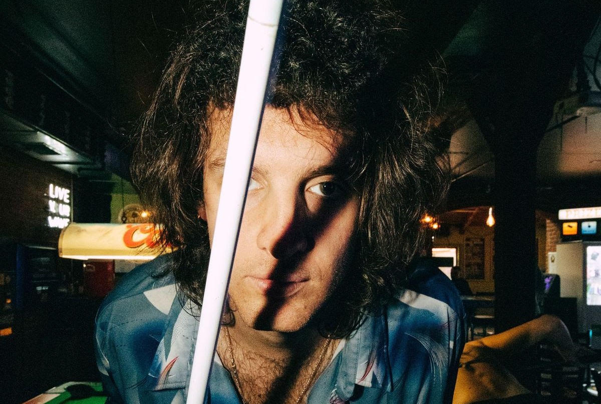 SONG PREMIERE: BabyJake Summons Classic Power Ballad On Raspy “Gambler’s Prayer”