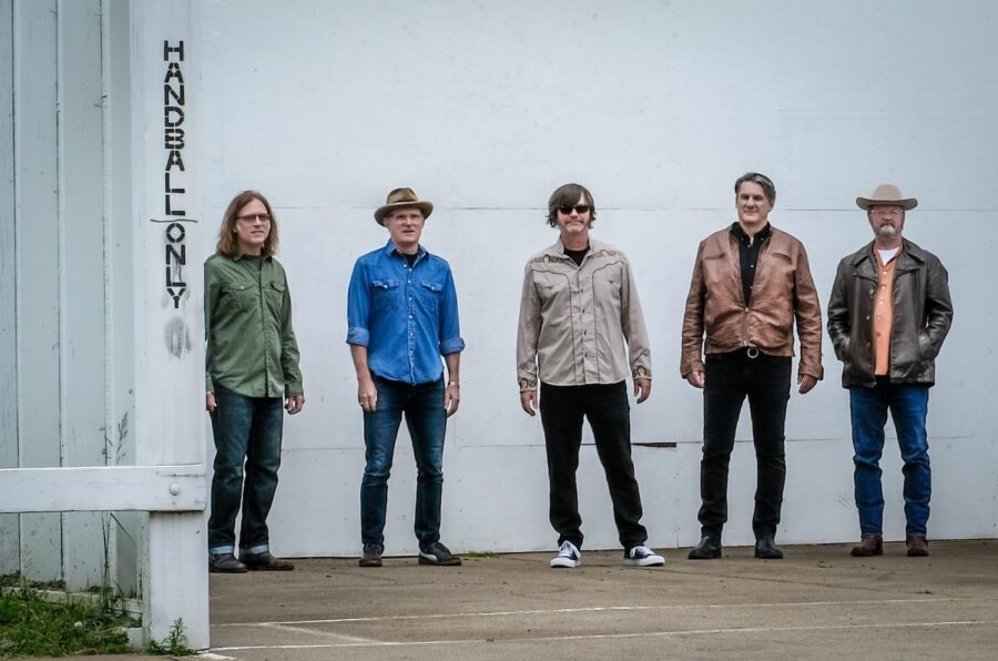 Son Volt Pays Homage To Deep Tracks of Late Texan On ‘The Songs Of Doug Sahm’ (ALBUM REVIEW)