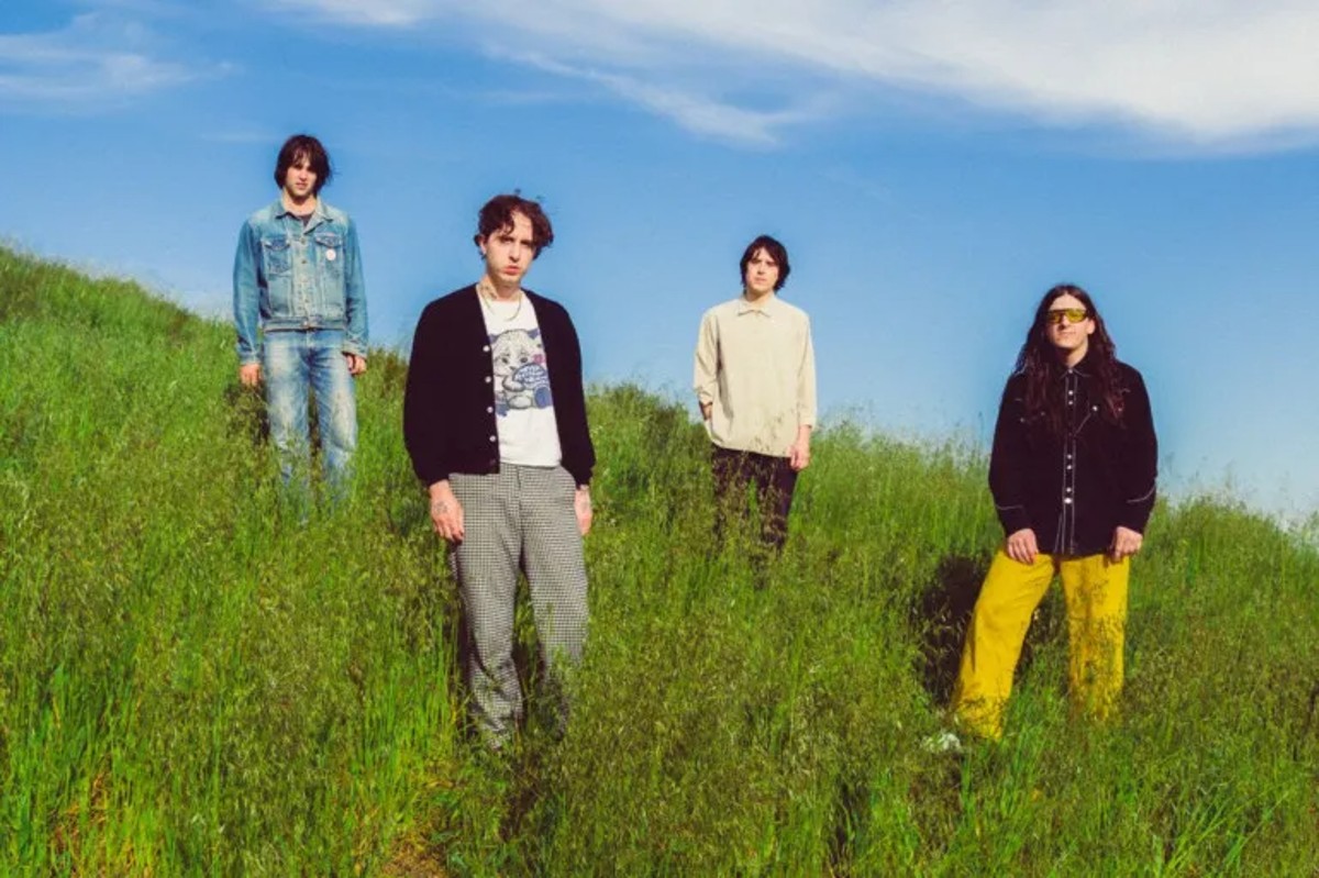 Beach Fossils Carve Up Nostalgic Post Punk Edge On 'Bunny' (ALBUM