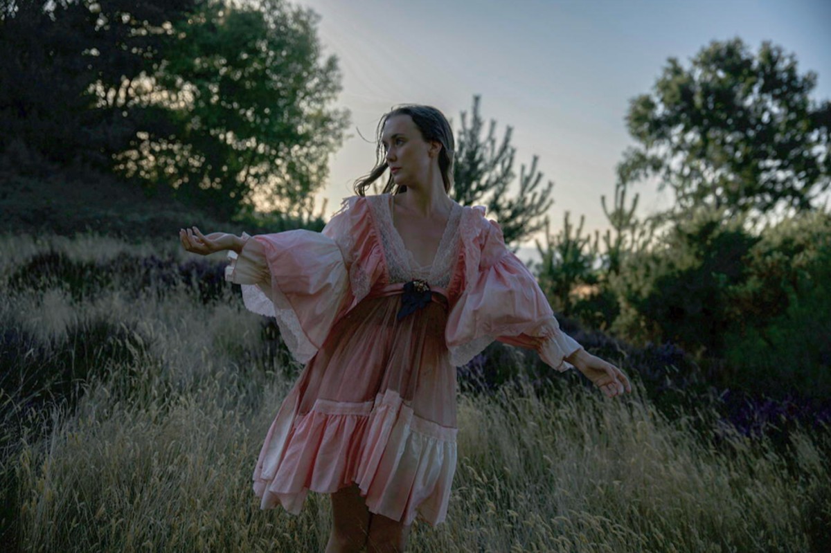 LISTEN: Allie Crow Buckley Journeys Into Ethereal Soundscapes On Soaring “I’m Not Really Here”