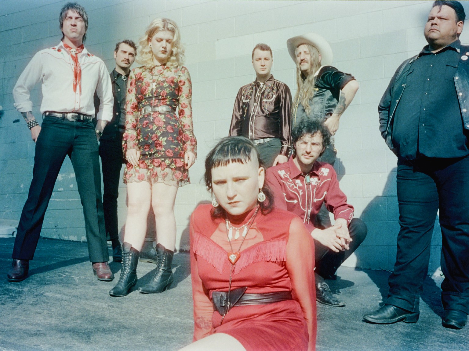 VIDEO PREMIERE: Roselit Bone Come Out Swinging with Sharp Rocker “Your Gun”