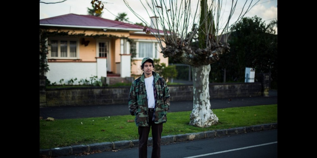 LISTEN: Vincent HL Brings Lo-Fi Sludgy Magic On “Pile of Dirt”