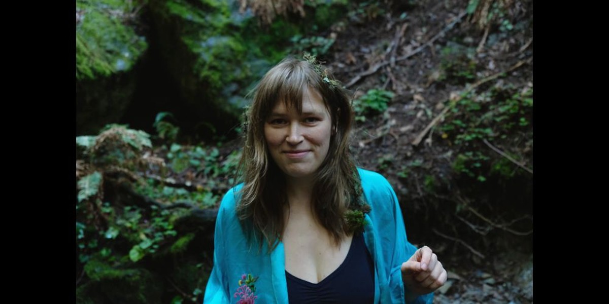 LISTEN: On “Silver Lake,” Gillian Grogan Hits Ears With Adventurous Folk Tale