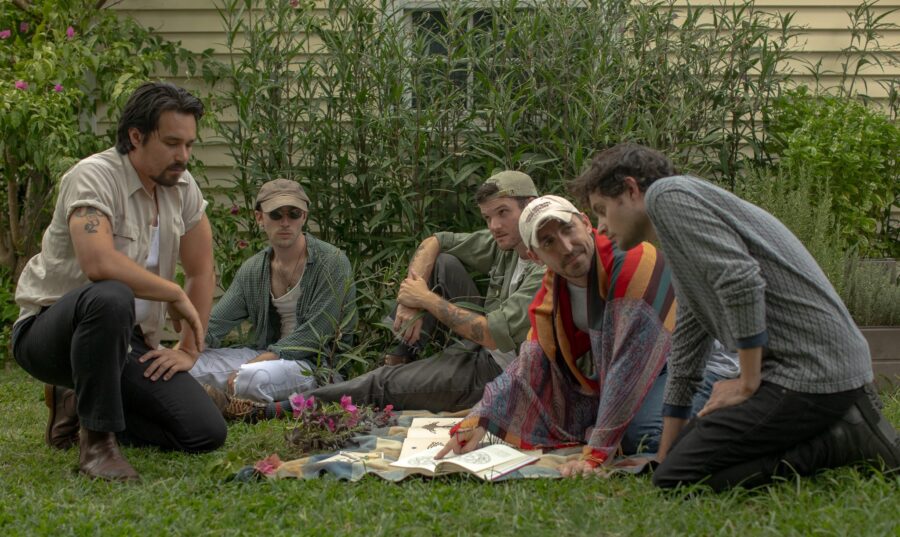 NOLA-Based Coworkers Bring Post-Punk Angular Tone On Frantic “Legwork”