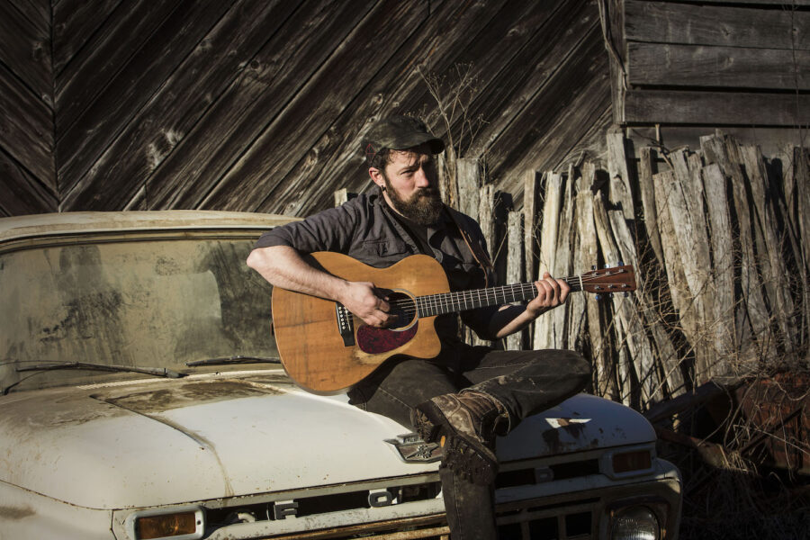 SONG PREMIERE: Pierce Edens Makes a Big Sound with a Small Band on Gritty Americana-folk Tune “Near Misses”