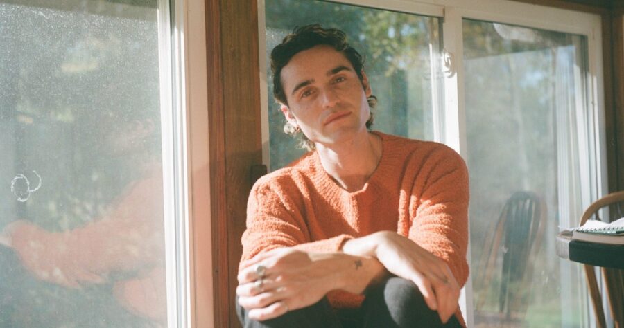 LISTEN: Gentle Folk Purveyor Hayfitz Carves Up Delicate Confessional On “What’s Wrong”