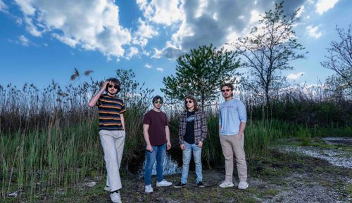 LISTEN: Fat Mezz Brings Classic Rock Charm On Riff Heavy “Pretty Blonde Noose”