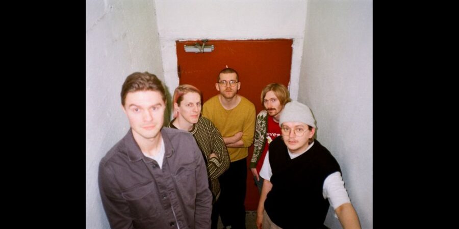LISTEN: Fuckleberry Hinn Drops Sophisticated Dream Pop On “Nobody”