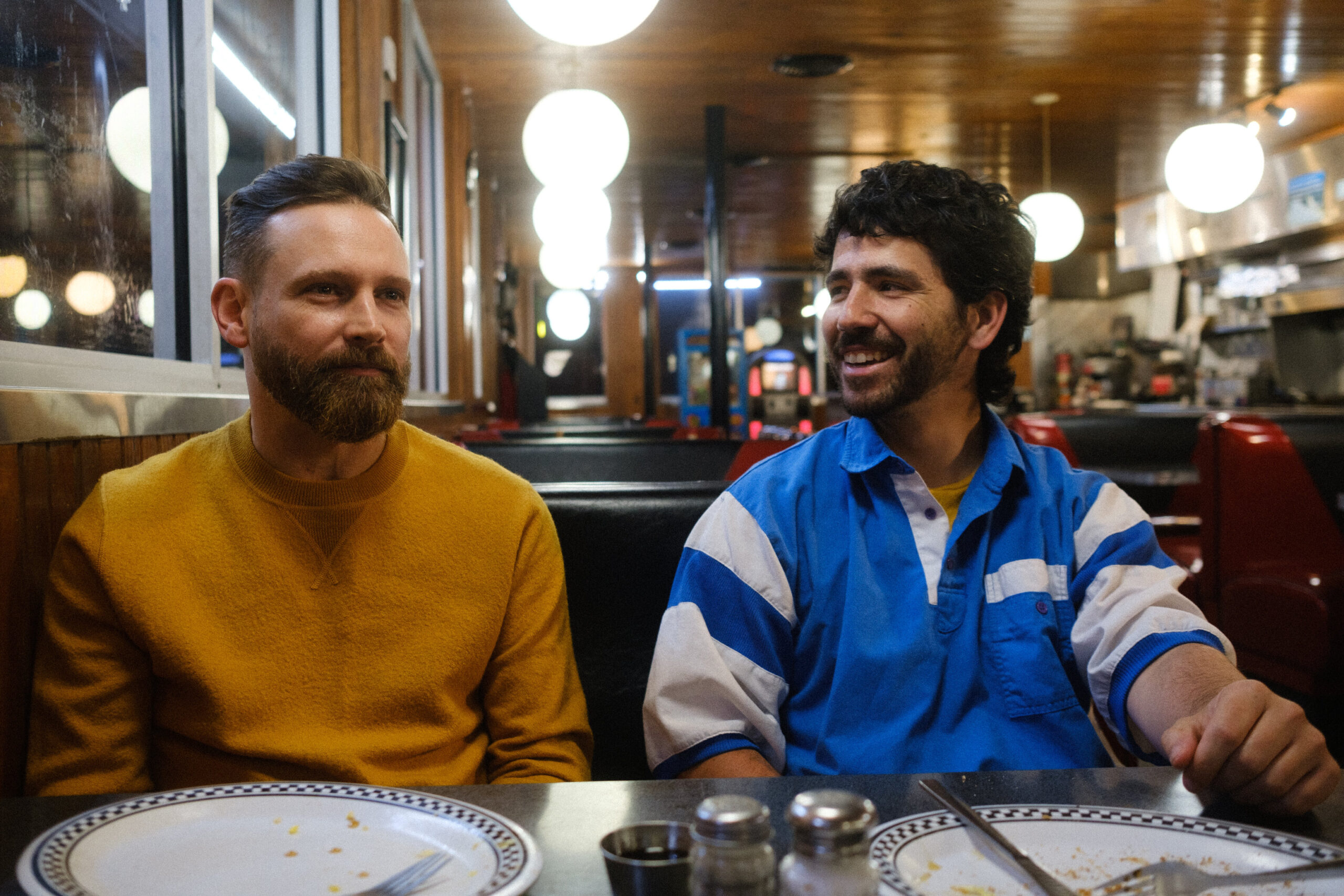 SONG PREMIERE: Beekeeper Spaceman Brings Cinematic & Prog Adventurous Flair On “Locusts and Honey”