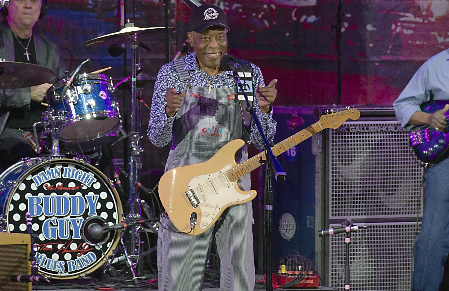 Buddy Guy & Christone “Kingfish” Ingram Keep The Blues Alive At Hollywood Bowl