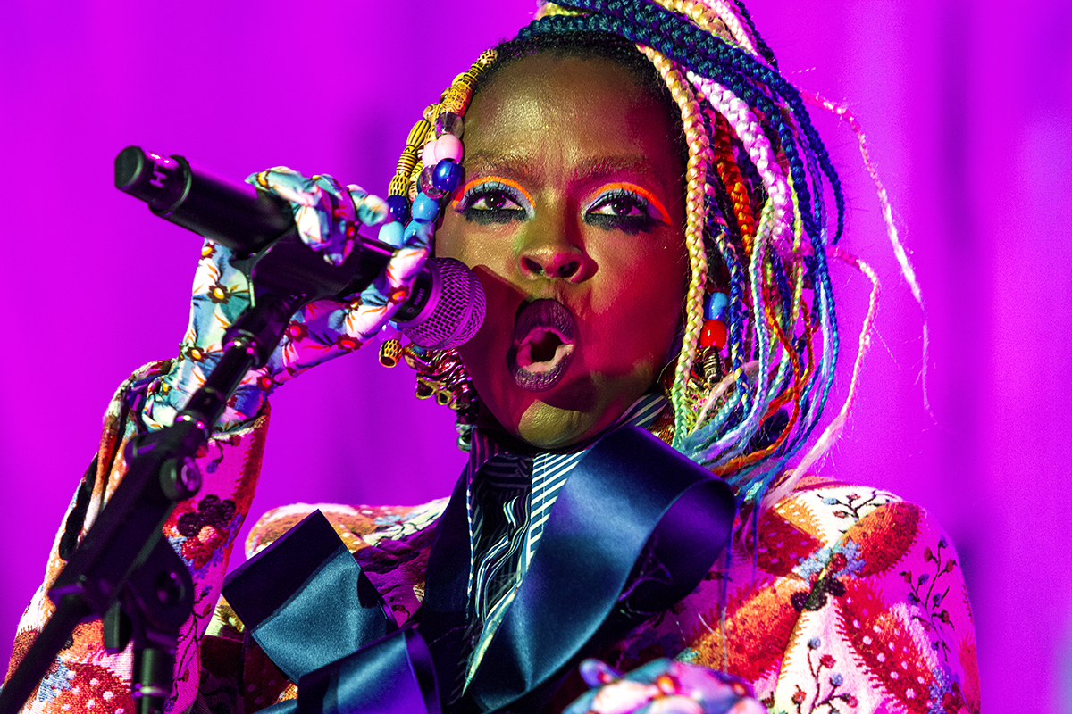 Ms. Lauryn Hill Keeps It Dynamic, Colorful & Anthemic At Minnesota’s Mystic Lake Amphitheatre (PHOTOS)