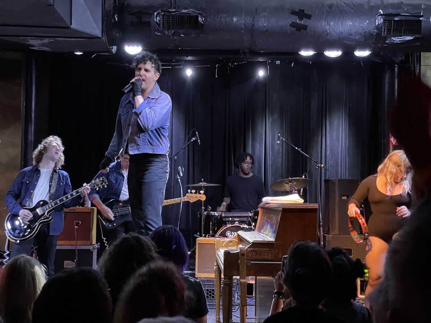 Low Cut Connie Treats Rhode Island to Theatrical Rock and Roll Performance (SHOW REVIEW)