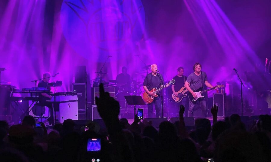 Ween Unloads Bizarrely Brilliant Setlist in Providence, RI (SHOW REVIEW)