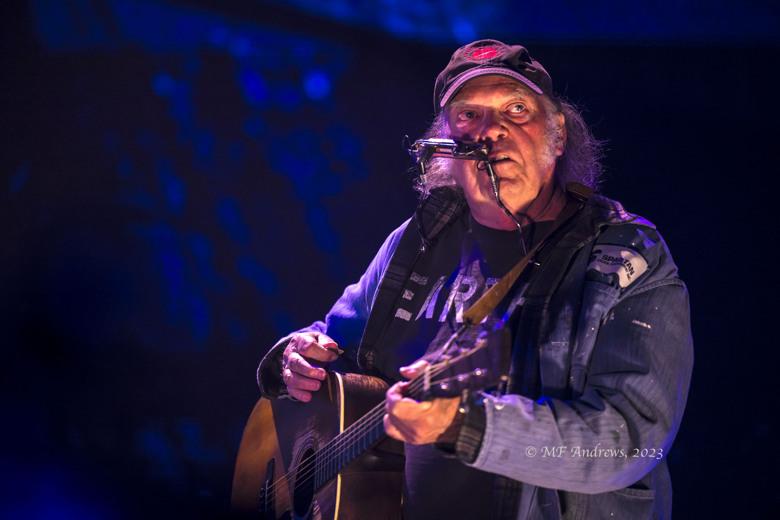 Neil Young & The Chrome Hearts Announce Summer Tour Dates