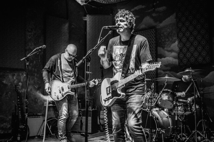 SONG PREMIERE: Brian Lisik & Hard Legs Shake Out Outlaw Rock Thunder On “Billy The Kid”