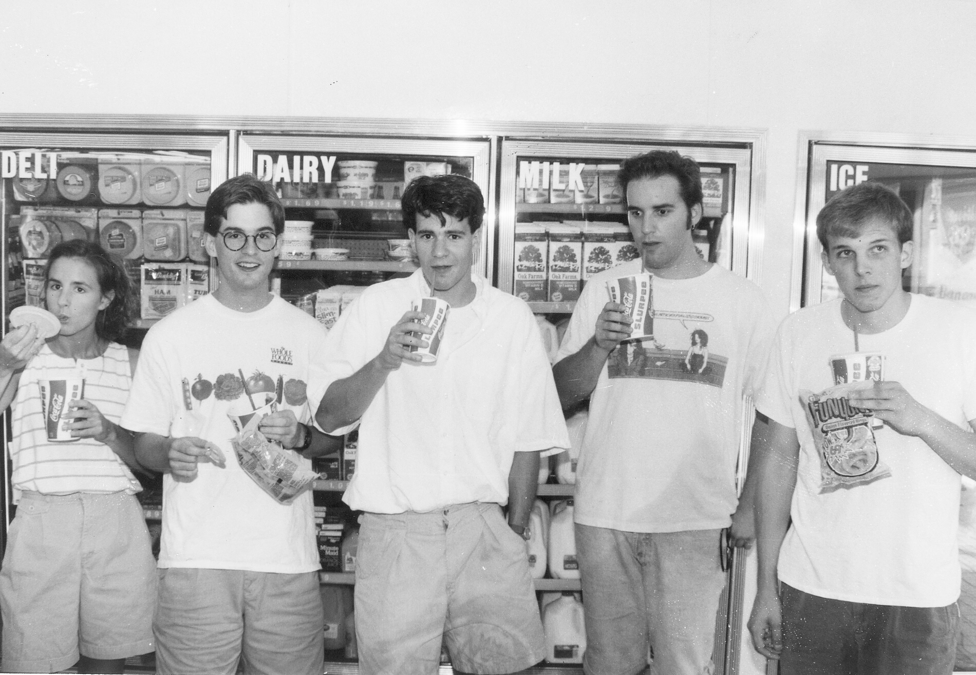 SONG PREMIERE: Those Who Dig Make Strong Return with Synth-driven Indie Anthem “Life Is What You Make It”