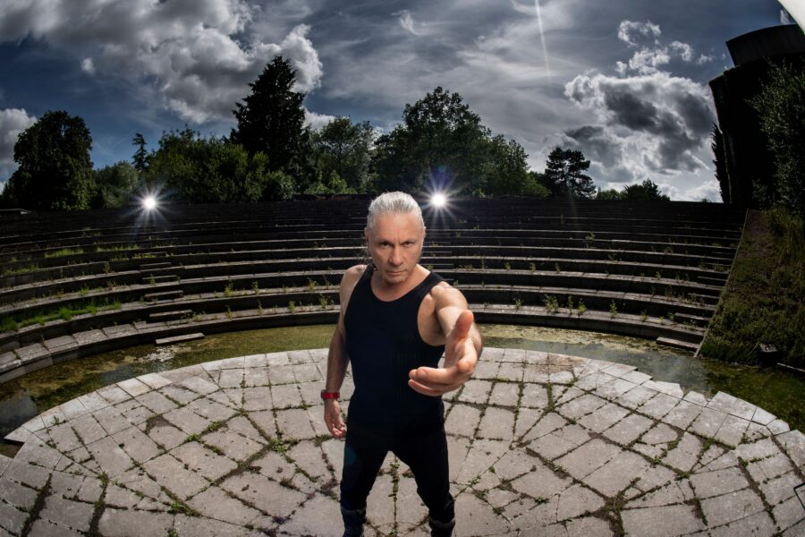 LISTEN: Bruce Dickinson Returns With Explosive ‘Afterglow of Ragnarok’ Single From Upcoming ‘The Mandrake Project’ LP