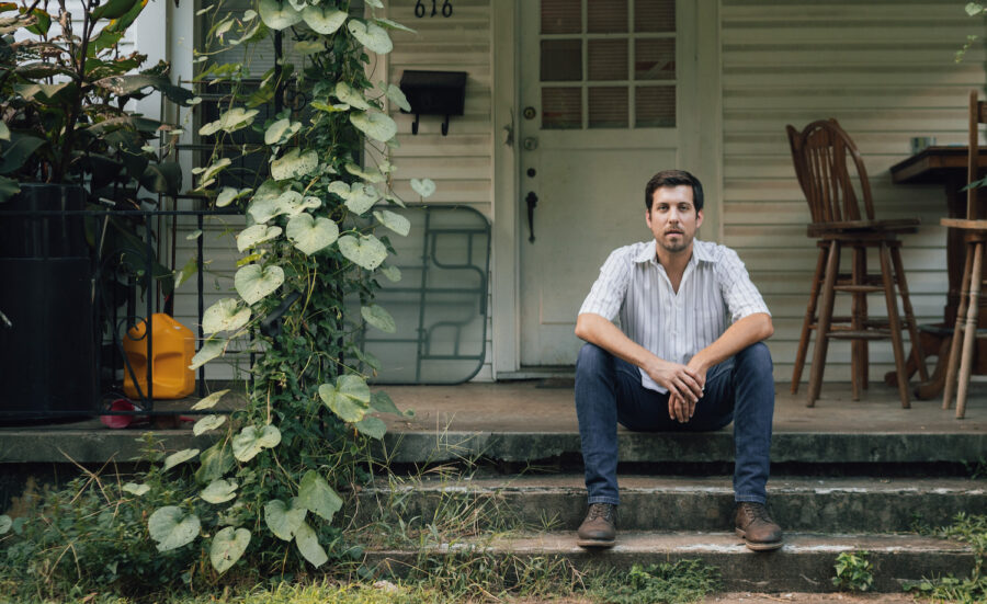 SONG PREMIERE: Kyle Kimbrell Embraces the Unknown with Soulful Alt-country Sound on “Shape I’m In”