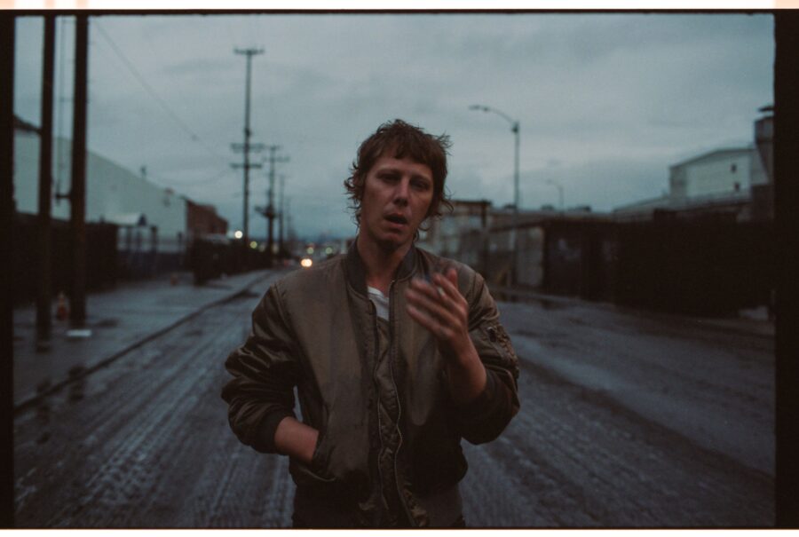 LISTEN: Gold Star Shares ‘Wild Boys’ Single; Tapping Into Hypnotic Folk-Rock Bliss