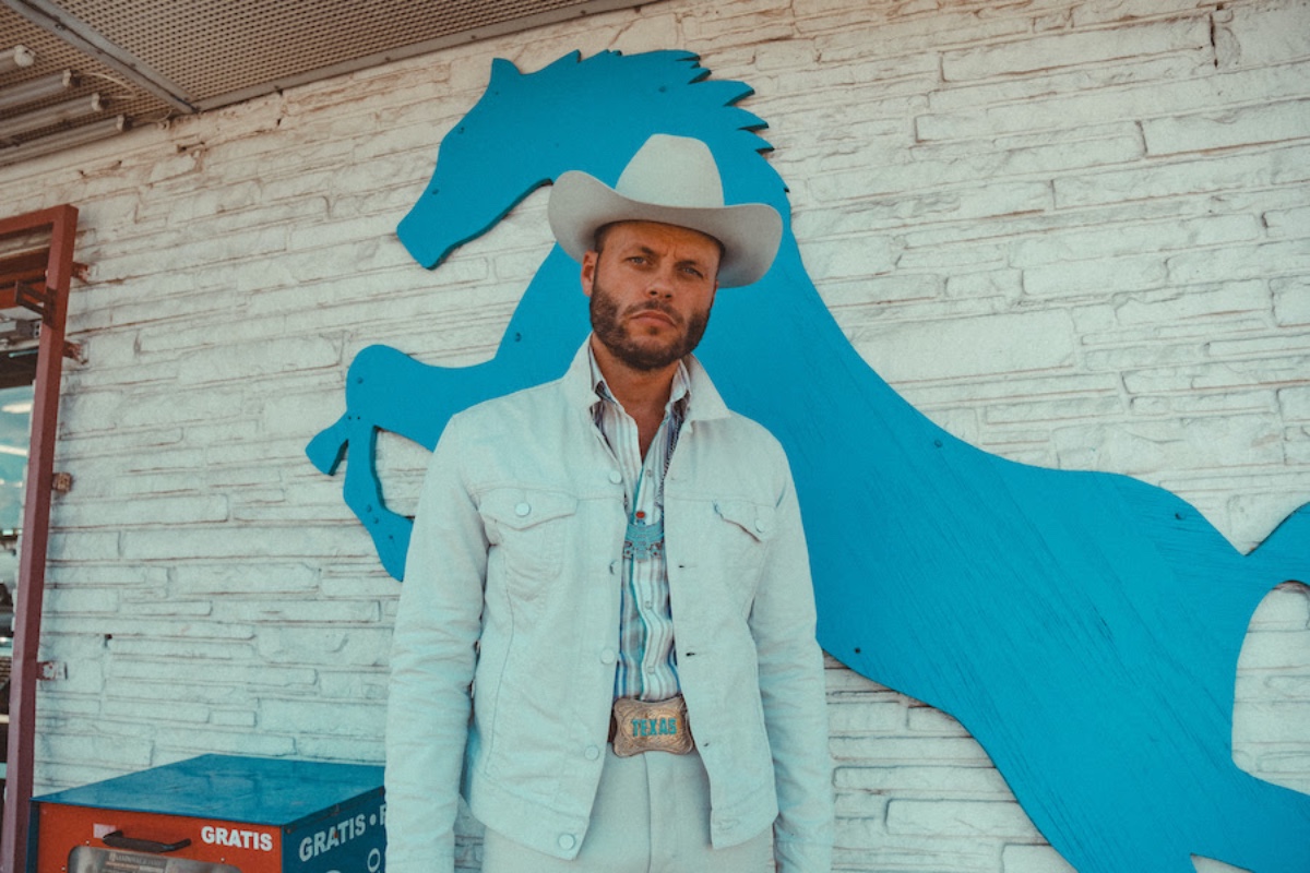 LISTEN: Charley Crockett Announces New Album ‘$10 Cowboy’, Shares Infectiously Smooth Title Track