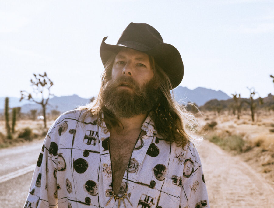 VIDEO PREMIERE: Wesley Dean Traverses a Rich American Landscape with Folk Tune “Don’t Look Back” Featuring Sarah Buxton