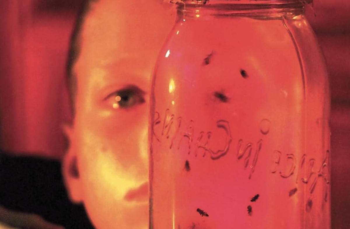 30 Year Ago Today – Alice In Chains Release ‘Jar of Flies’ EP- Watch “Nutshell” Live ‘MTV Unplugged;