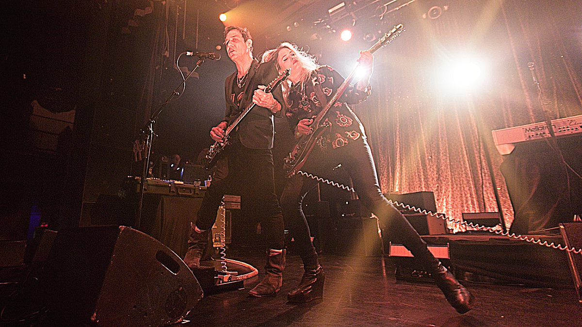 The Kills Command Boston’s Royale With Swaggerish Bravado (SHOW REVIEW/PHOTOS)