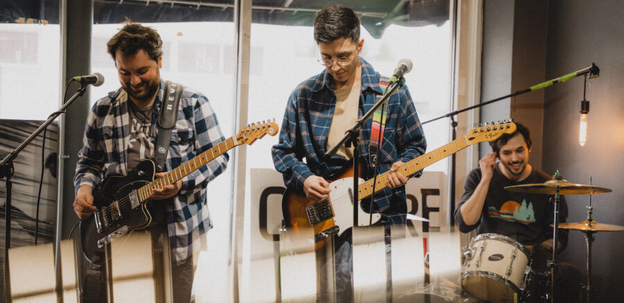 SONG PREMIERE: The Currents Share Moody alt-Rock Anthem “Turning Red” Off Forthcoming EP ‘Other Lives’