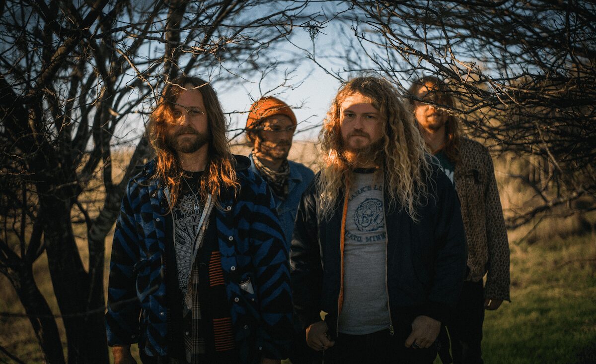 VIDEO PREMIERE: Thunder Boys Invest in Transformation with Guitar-driven Psych-folk on “Sorry Jars & Shooting Stars”