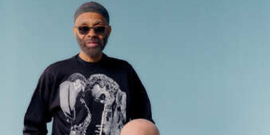 Saxophonist Kenny Garrett Makes a Surprising Left Turn for First Electronic Album, ‘Who Killed AI?’ (ALBUM REVIEW)
