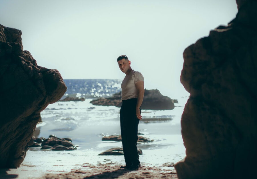 Vintage & Modern Soul Artist Aaron Frazer Talks Hip Hop, Early Records & Curating A Feel Good Sound (INTERVIEW)