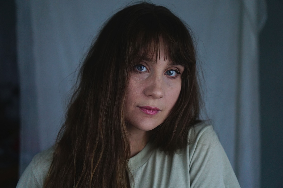 ALBUM PREMIERE: Keeley Boyle Crafts Artful and Intimate Folk on EP ‘Inviting’