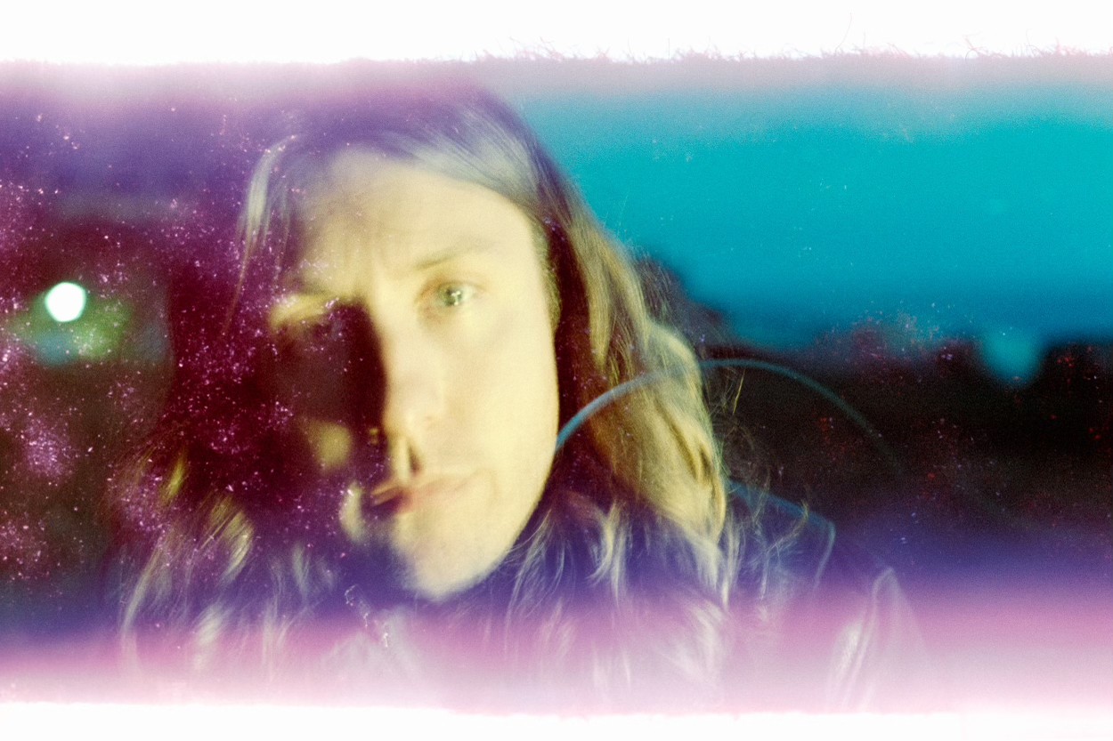 LISTEN: Corey Leiter Employs Rich Psych Tinged Acoustics On “Gone”