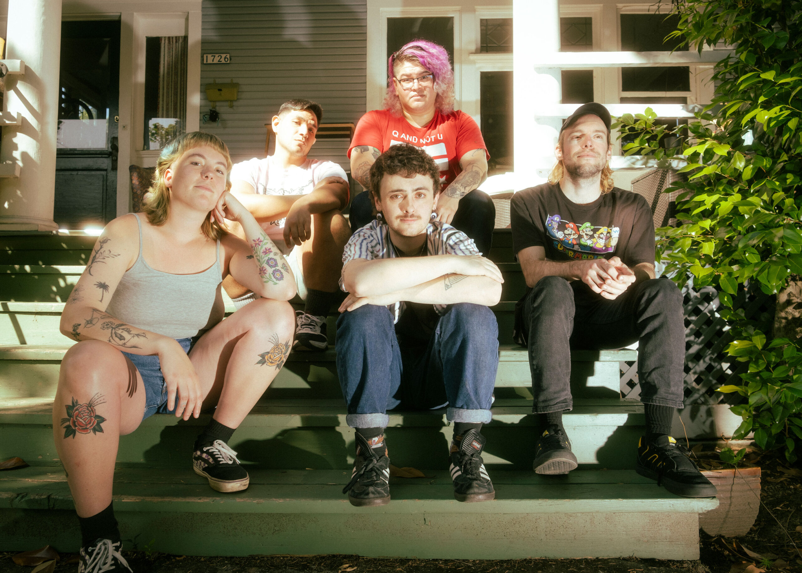 LISTEN: Bug Seance Keep It Fiesty With Fiery Punk Tempos On “Wavering”