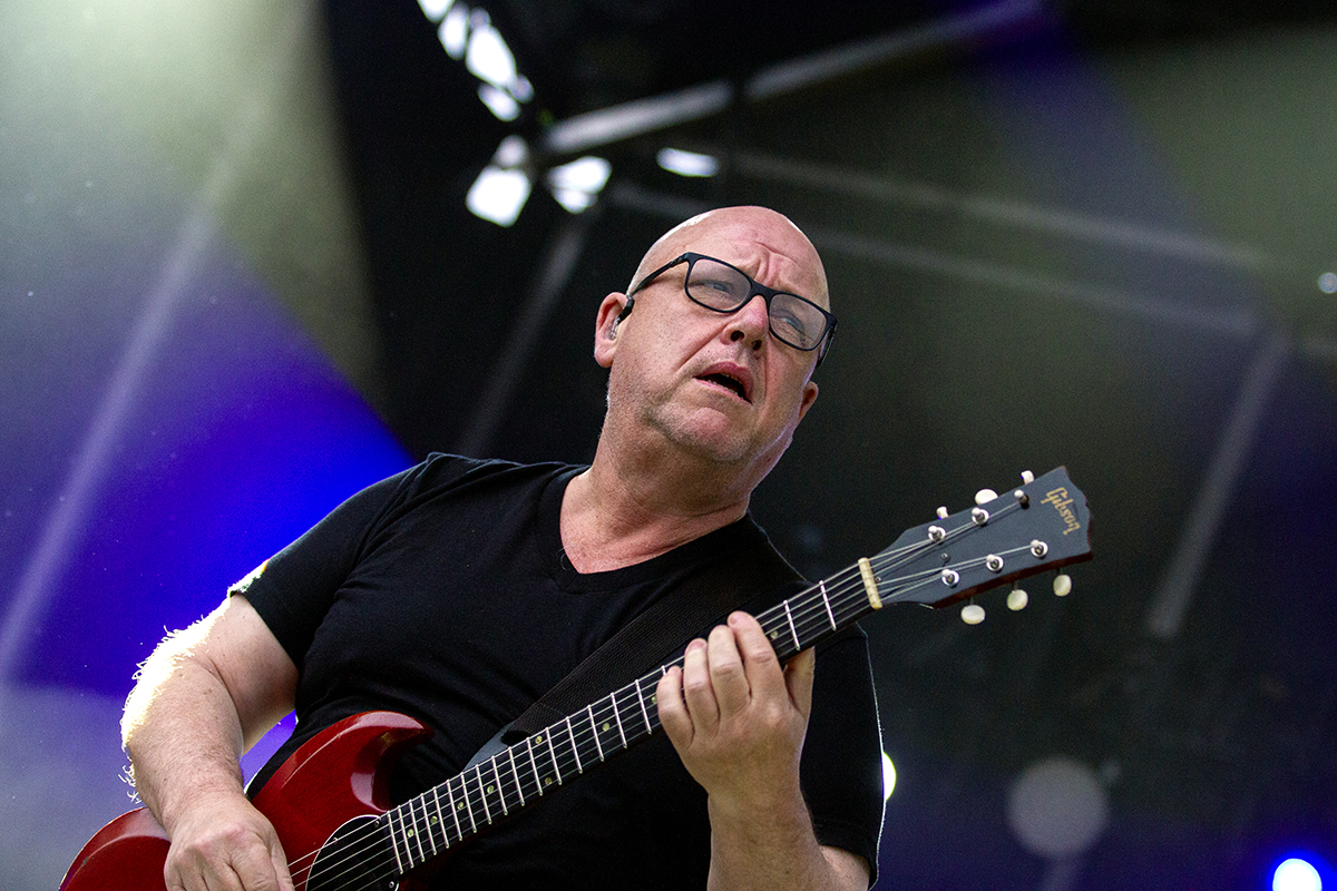 Manic Monday: Black Francis Celbrates 60th Birthday- Watch Pixies Dig Into “Rock Music” Live At Brixton 1991