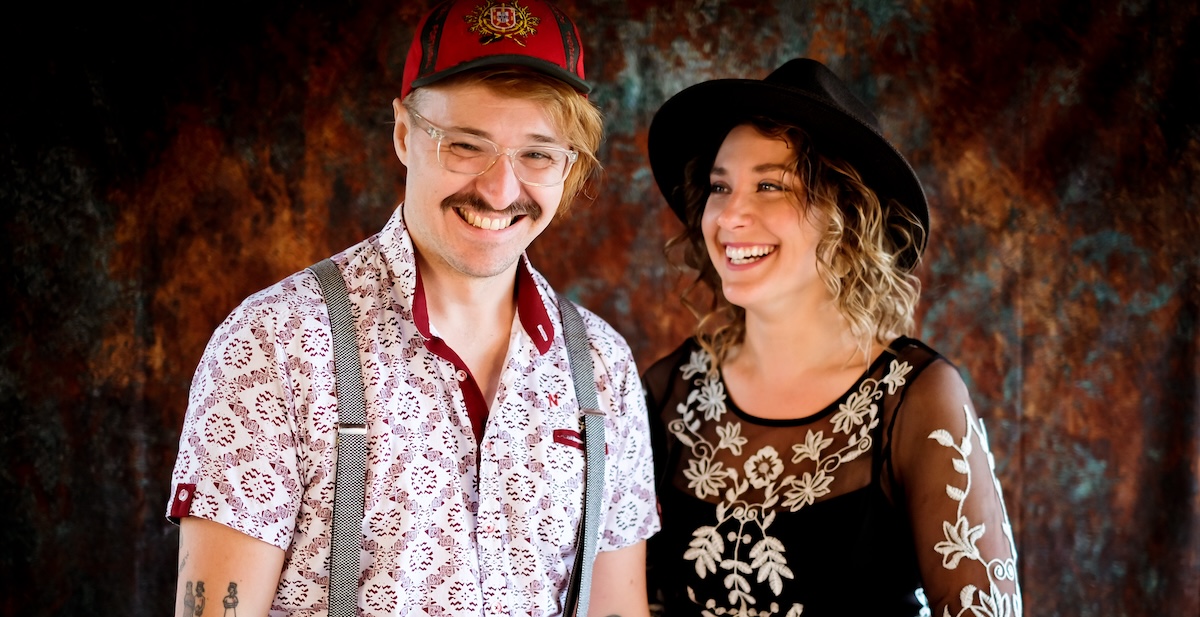 VIDEO PREMIERE: Adrian and Meredith Bring Folk-punk Ethos to Traditional Sounds on “Klezmer American”