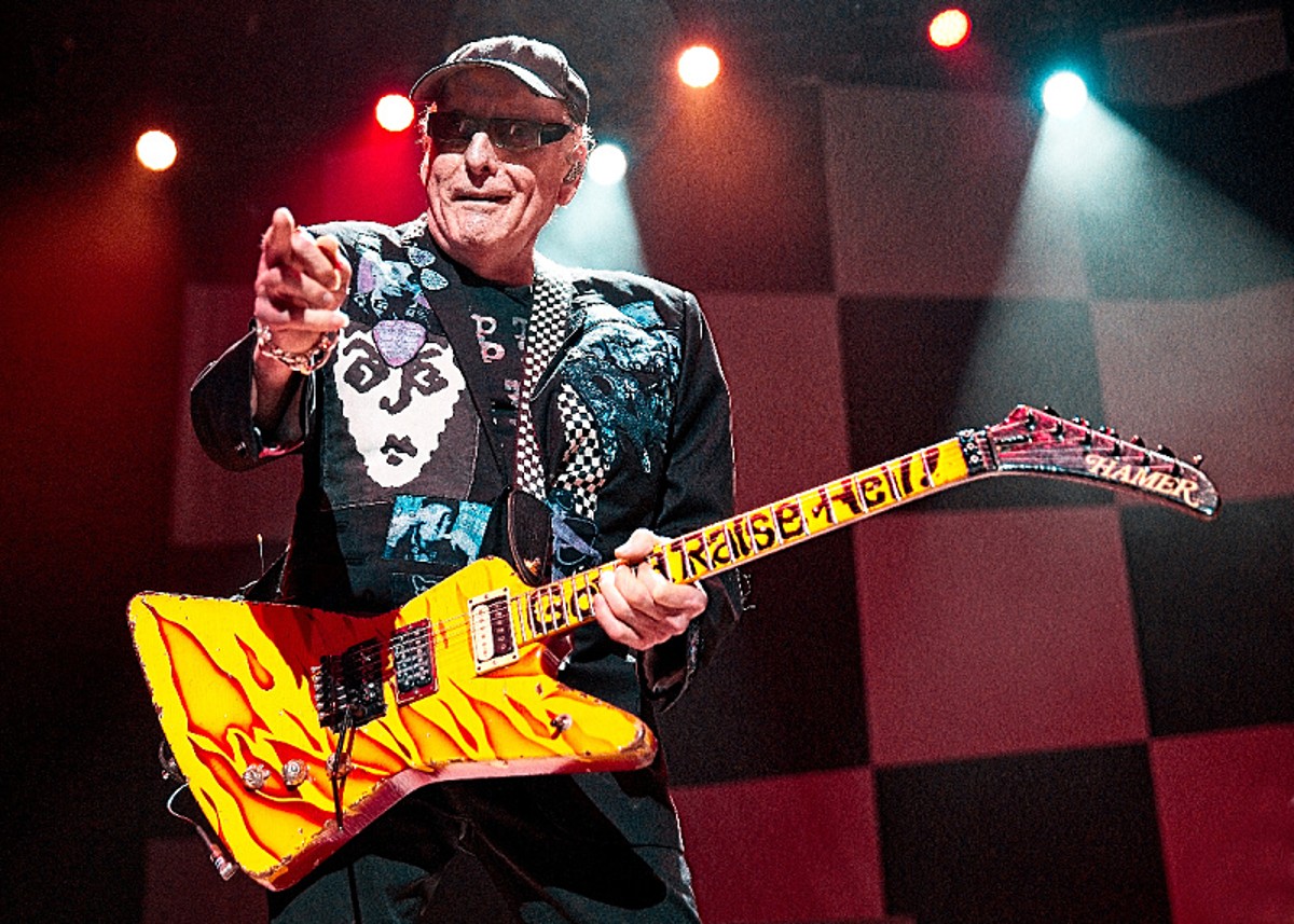 Cheap Trick’s Power Rock Reigns Tight At Boston’s MGM Music Hall (SHOW REVIEW/PHOTOS)
