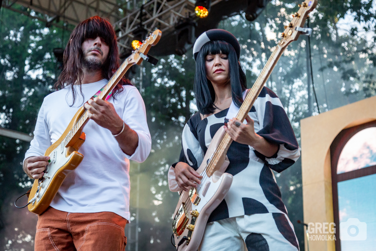 Khruangbin Packs Portland, OR’s Edgefield for Monday Night Dance Party (PHOTOS)