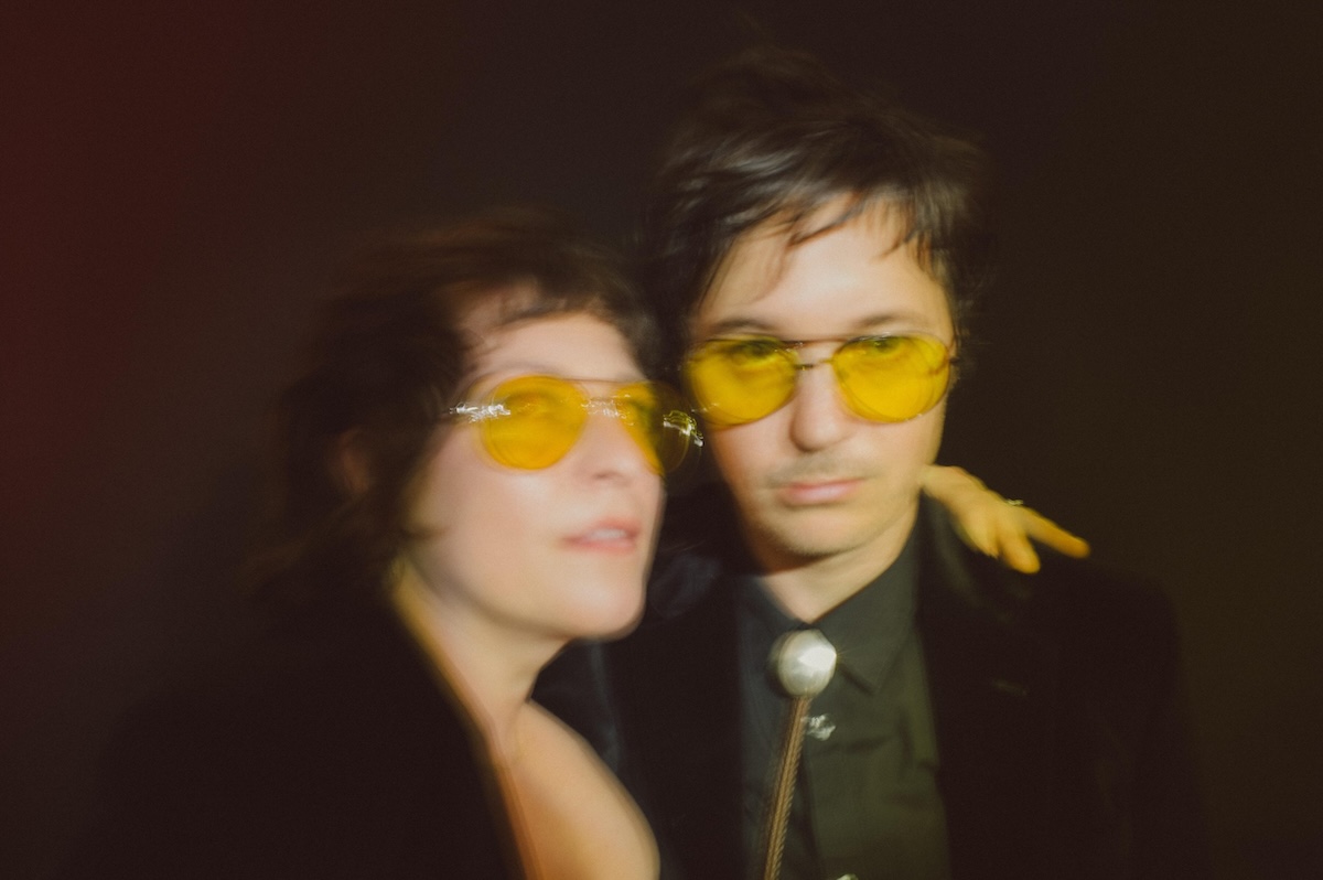 Shovels & Rope Make Most Rock-inspired Effort to Date with Energized ‘Something Is Working Up Above My Head’ (ALBUM REVIEW)