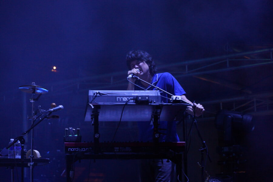 King Gizzard and The Lizard Wizard Weave Up Enthralling Sonic Ride At Red Rocks (Sunday) (SHOW REVIEW/PHOTOS)