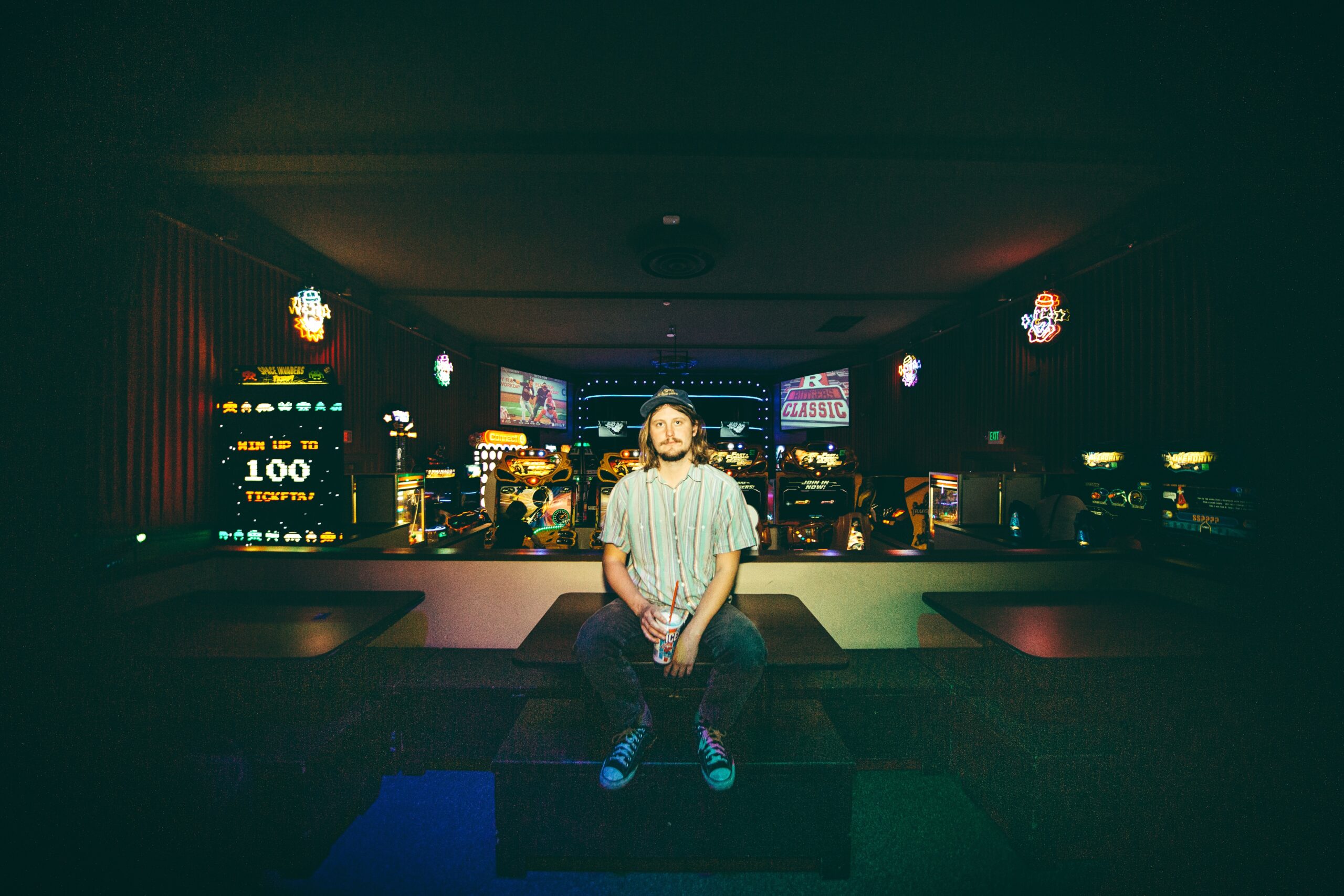 LISTEN: Elliott Ok’s “Home Sweet Home (Away From Home)” Blends Lo-Fi Warmth with Folksy Storytelling