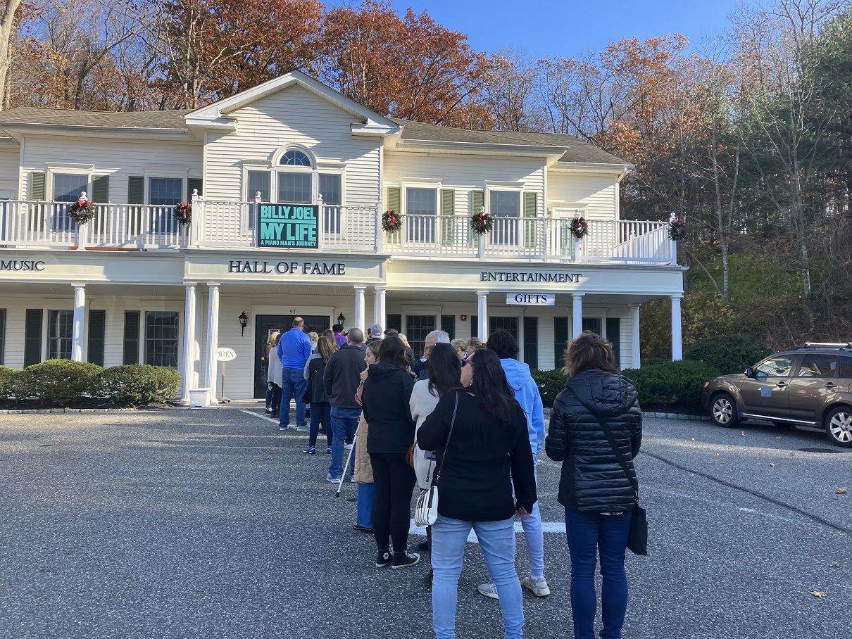 Long Island Music & Entertainment Hall Of Fame Shines With Billy Joel, Steve Vai, KISS, Twisted Sister & More (ON THE MAP)