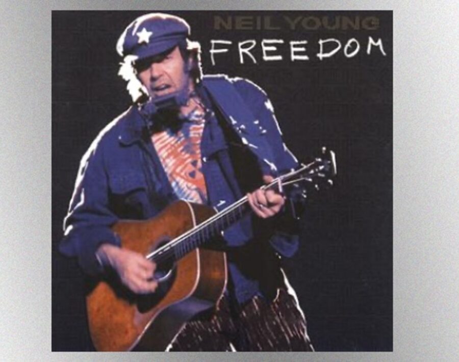 35 Years Ago Today -Neil Young Performs Blistering Version Of “Rocking In The Free World” Live on SNL