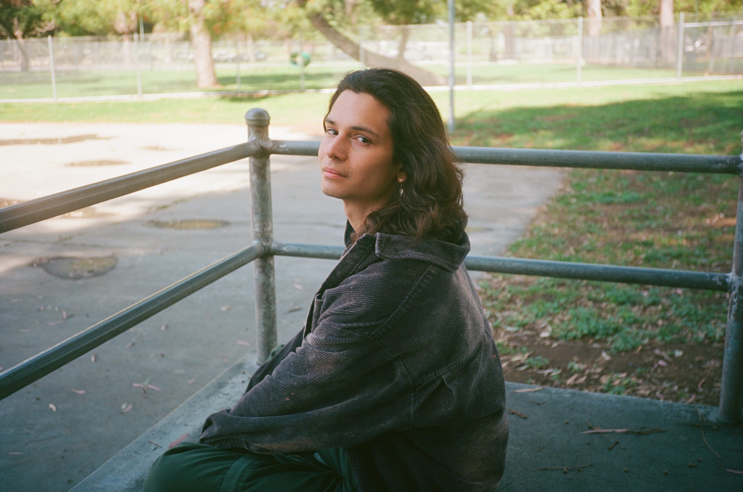 LISTEN: Roman Around’s “Moves” Blends Lush Vocals With Jagged Drums For Infectious Alt-Pop