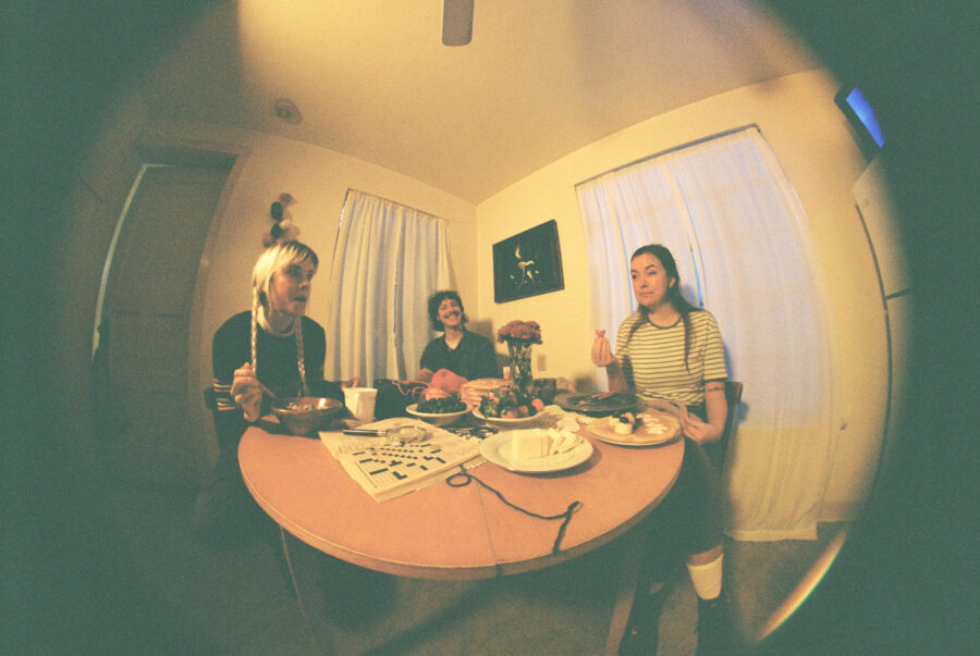 Warning: Being Dead’s Live Show May Cause Spontaneous Combustion (SHOW REVIEW)