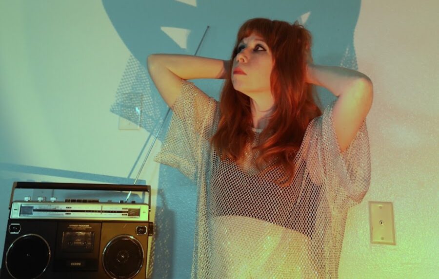 Former Breakups Singer Beth Lee Both Charms With Infectious Roots Rock on ‘Hardly Matters’ (ALBUM REVIEW)