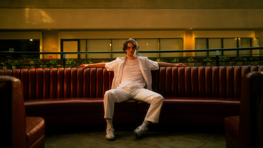 LISTEN: Walter The Producer’s “Little Lies” Is Glistening Pop With Soaring Melodies and Stunning Guitar Work